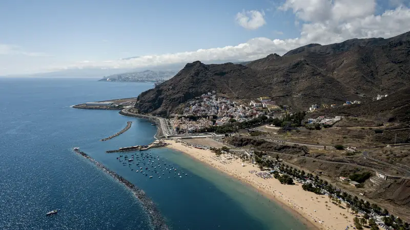 Tenerife coastline with beach, mountains and ocean